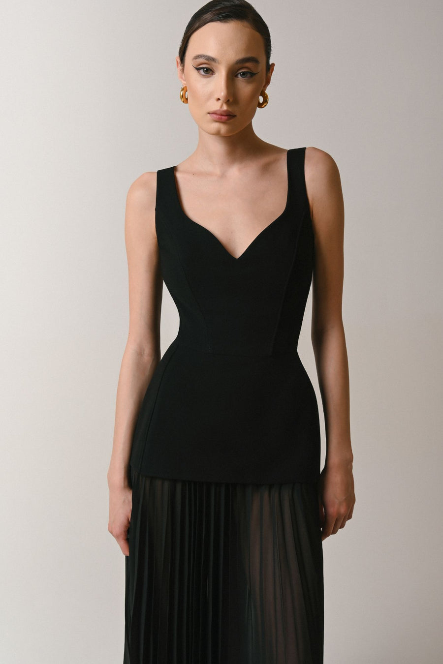 Black Dress w Pleats