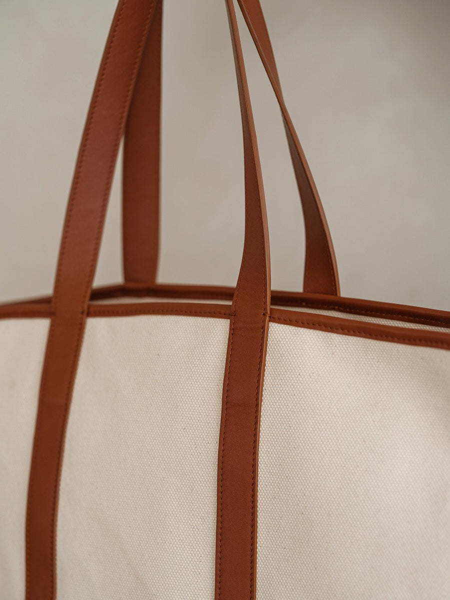 Structured Tote Bag - dāl the label-Tan